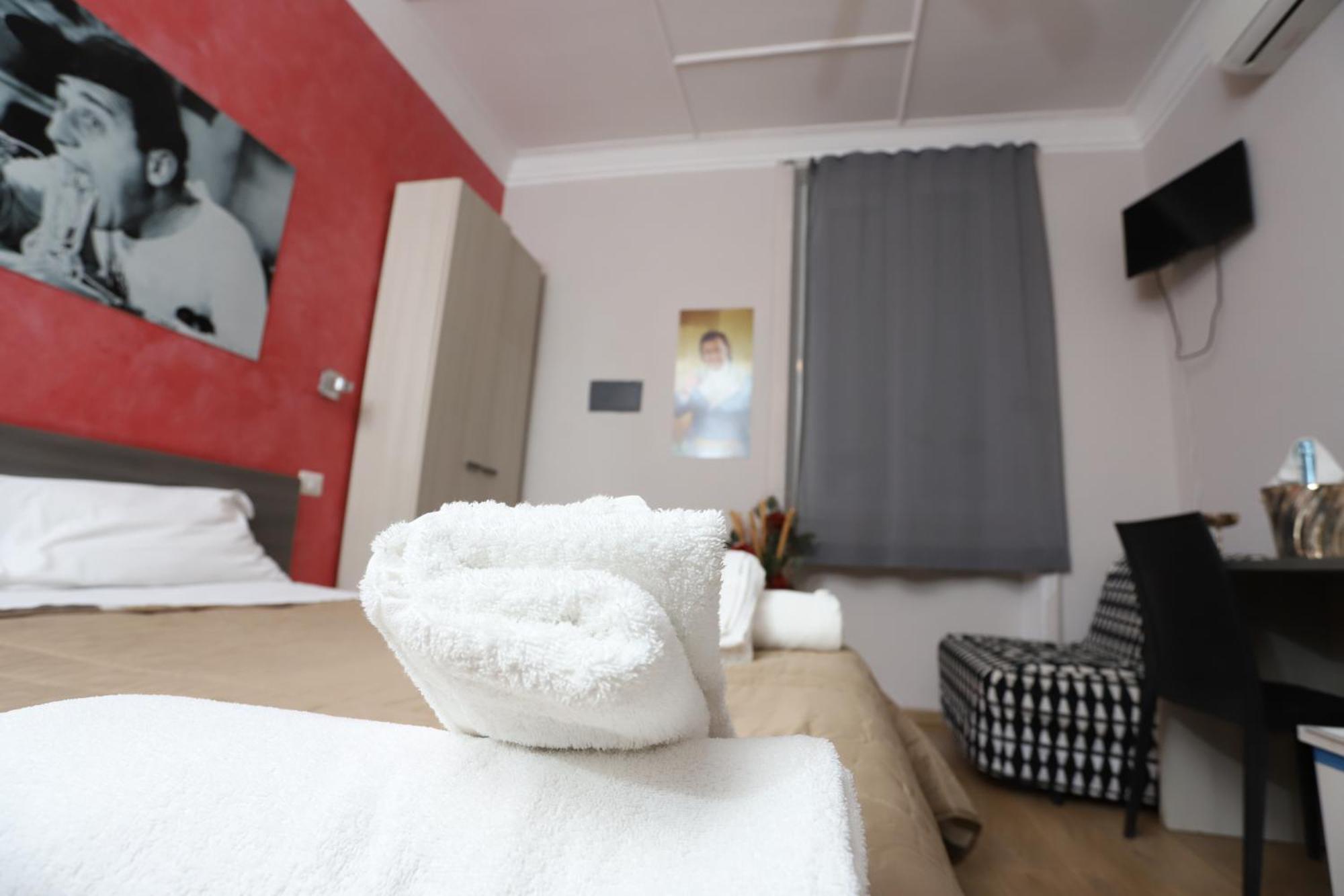 B&B Central Palace King Of רומא מראה חיצוני תמונה